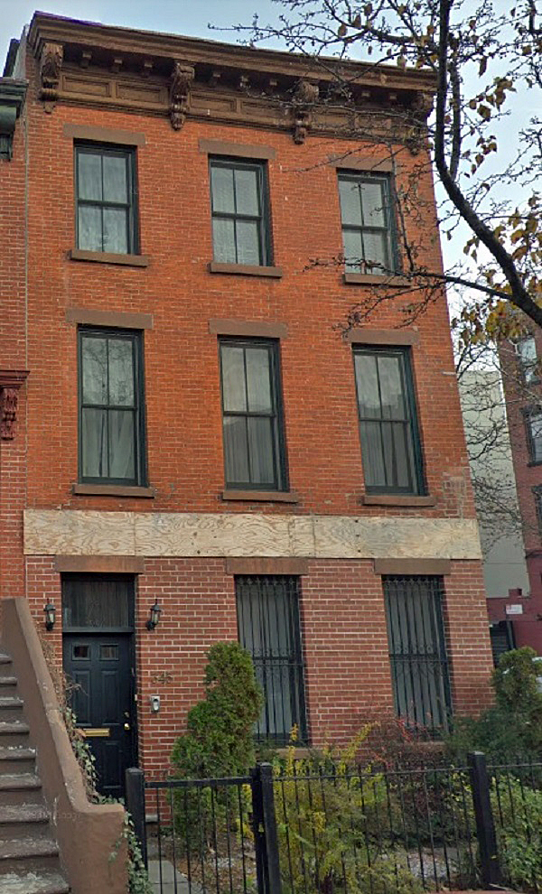 345 Hoyt Street