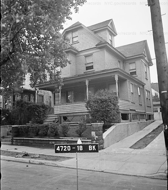 512 East 49th Street