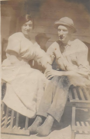 Alvina and Edward Grothusen