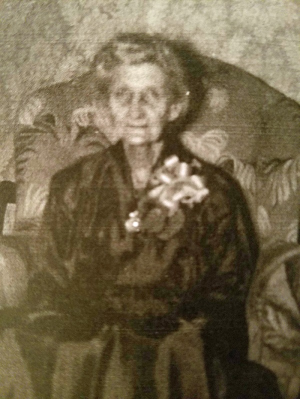 Anna Oeckler Lau