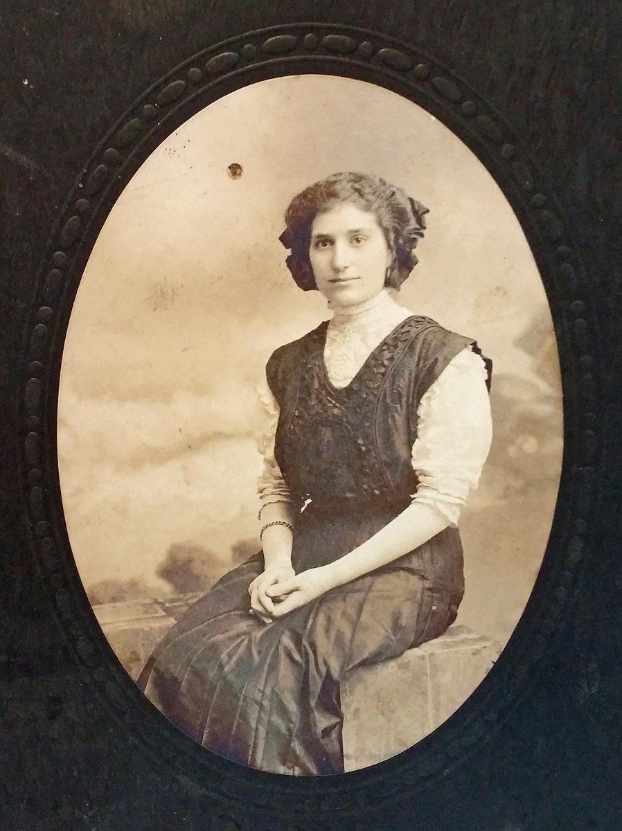 Concetta LaMura