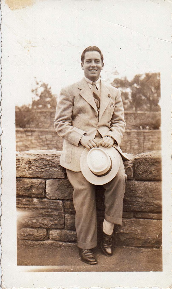 Frank at the Cloisters