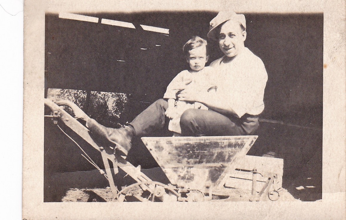 Jim and Eve Lanzaro visit the Farmhouse in Morganville 1922