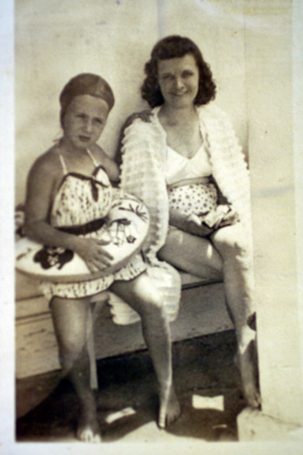 Rose Ann and Jenny
