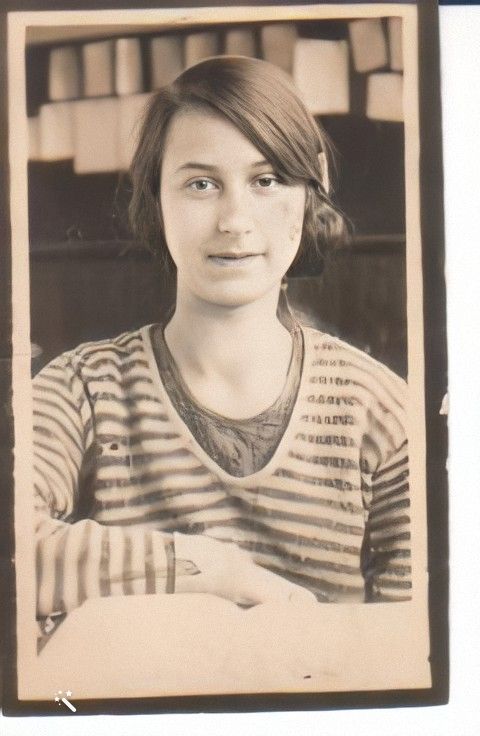 Carmela Lanzaro